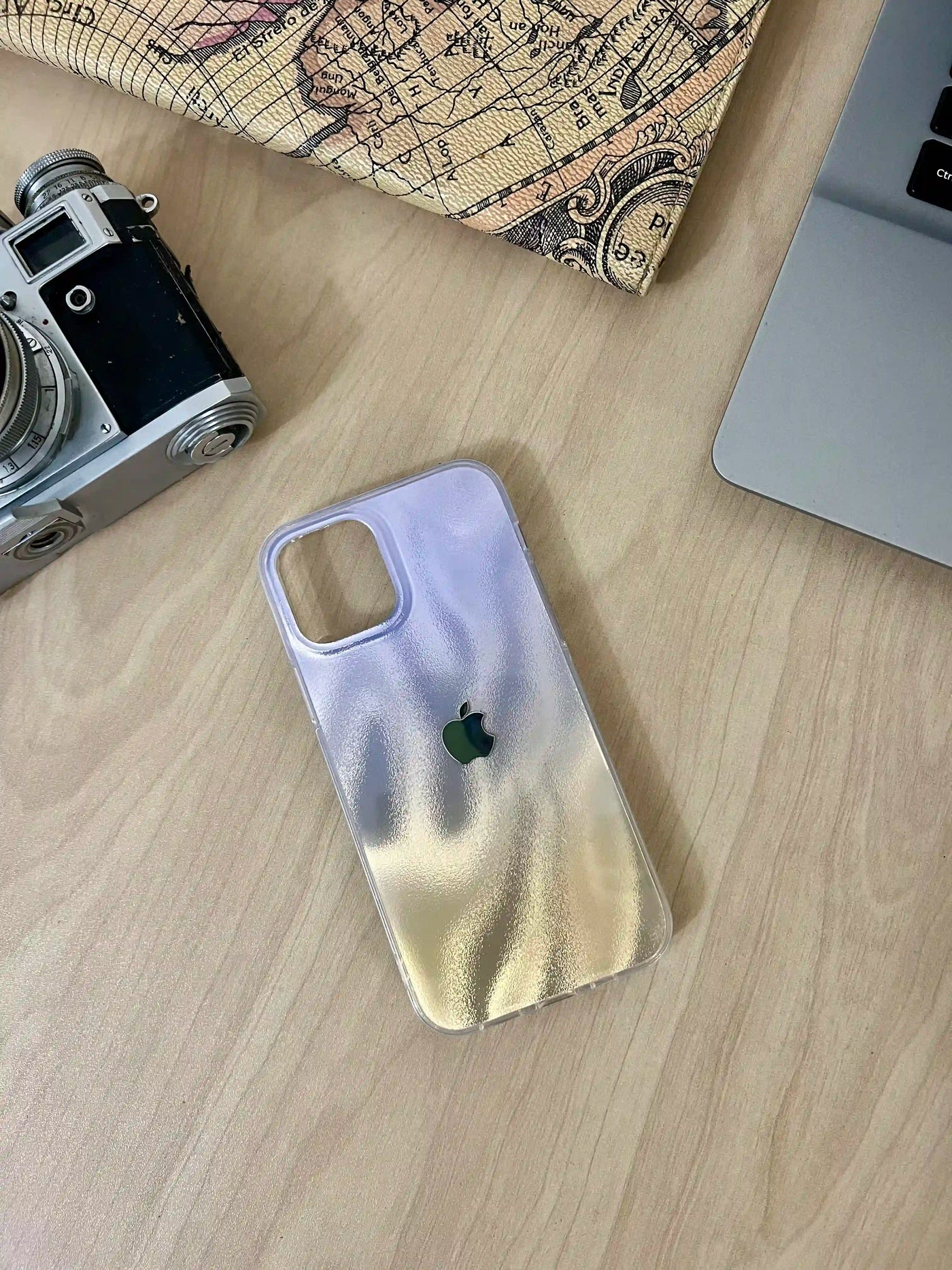 Holographic iPhone 12 / 12 Pro Case