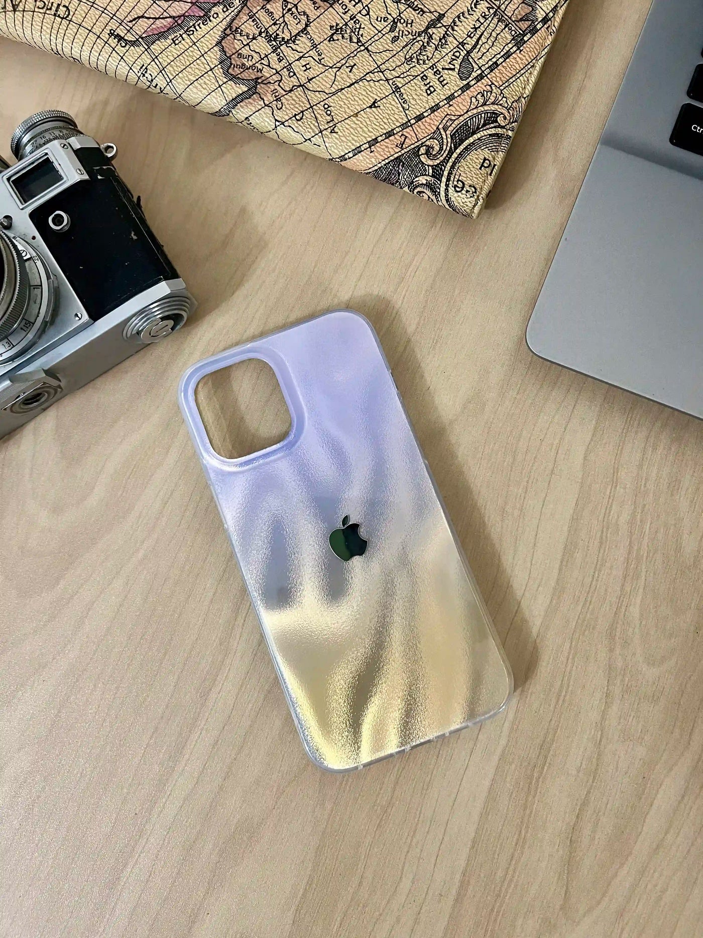 Holographic iPhone 14 Plus / 15 Plus Case
