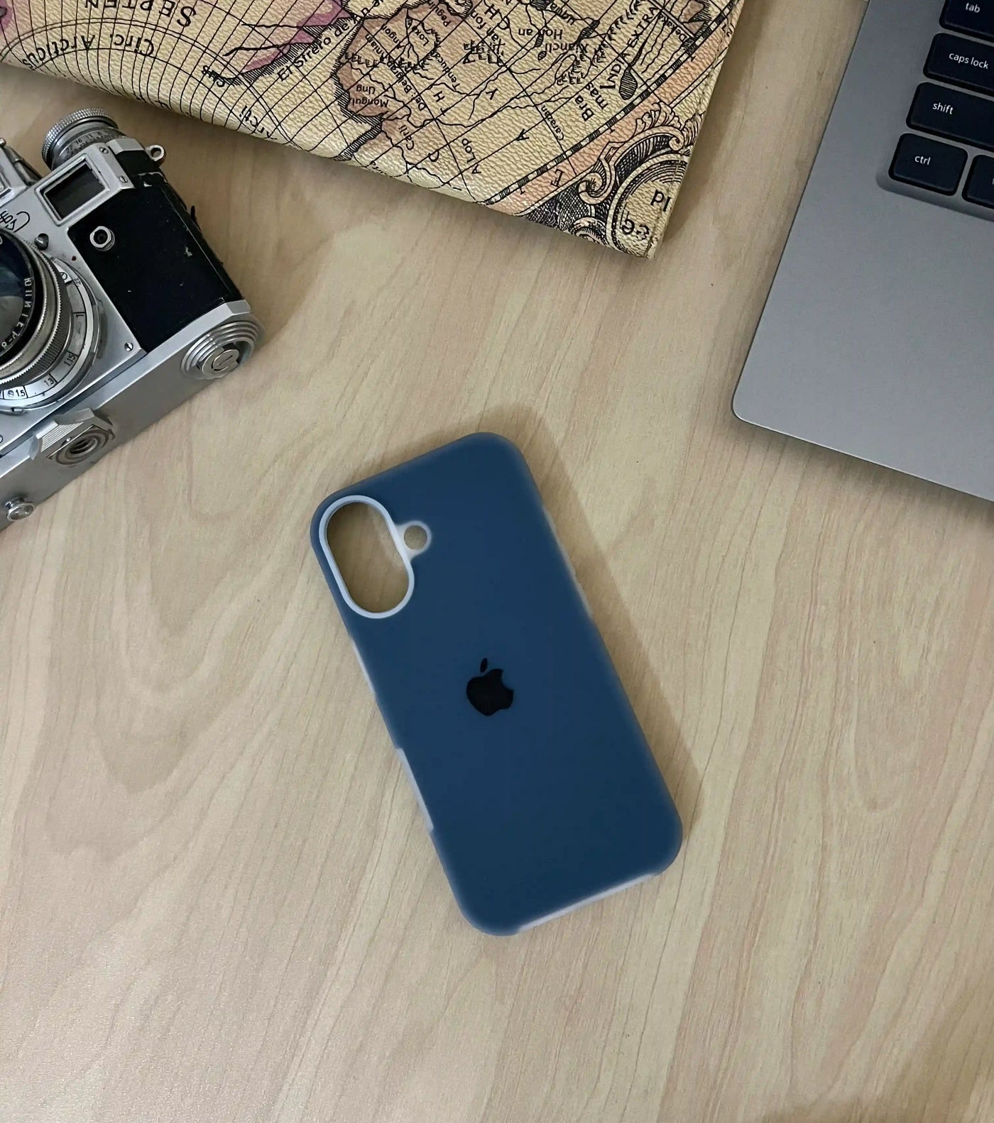 Neon Silicone Case - iPhone 17