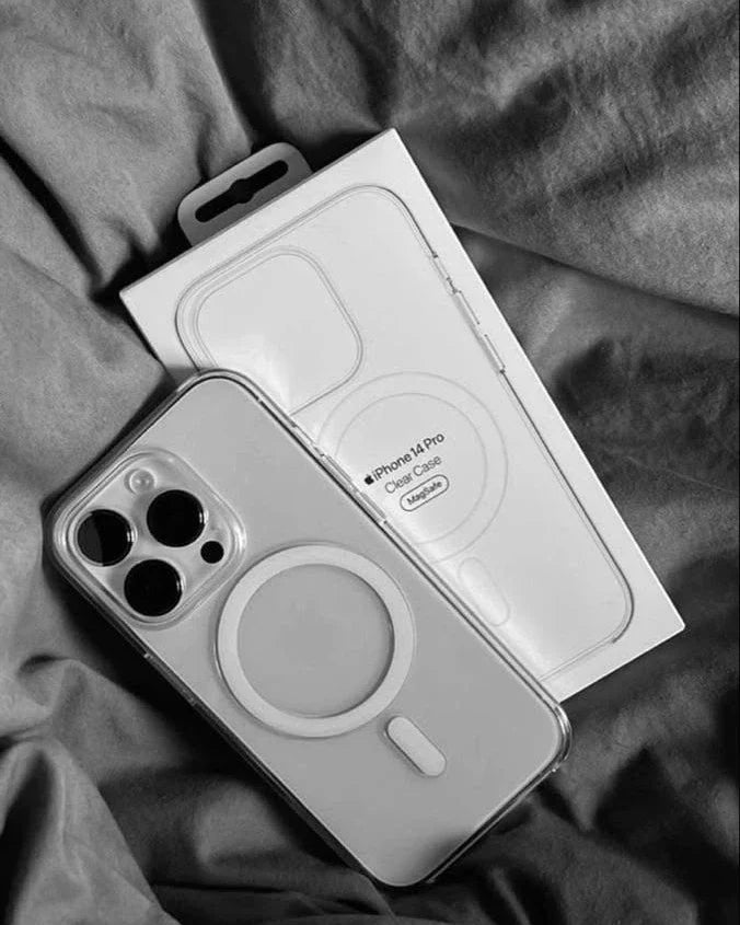 transparent-magsafe-iphone-17-pro-case/transparent-1